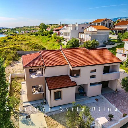 Apartman Cvita Ртина Екстериор снимка